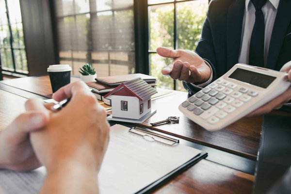 Quelles sont les raisons d'investir en SCPI en tant que chef d'entreprise ?